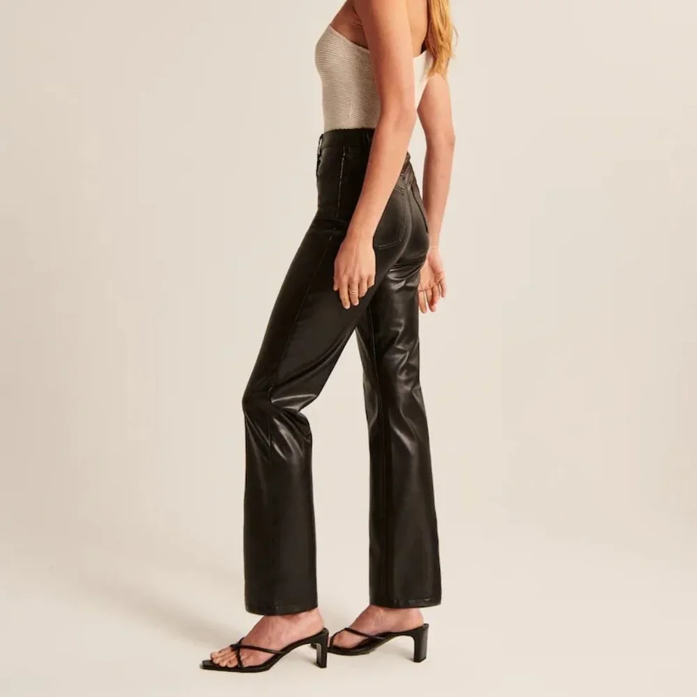 Abercrombie Vegan Leather 90s Straight Pants 34